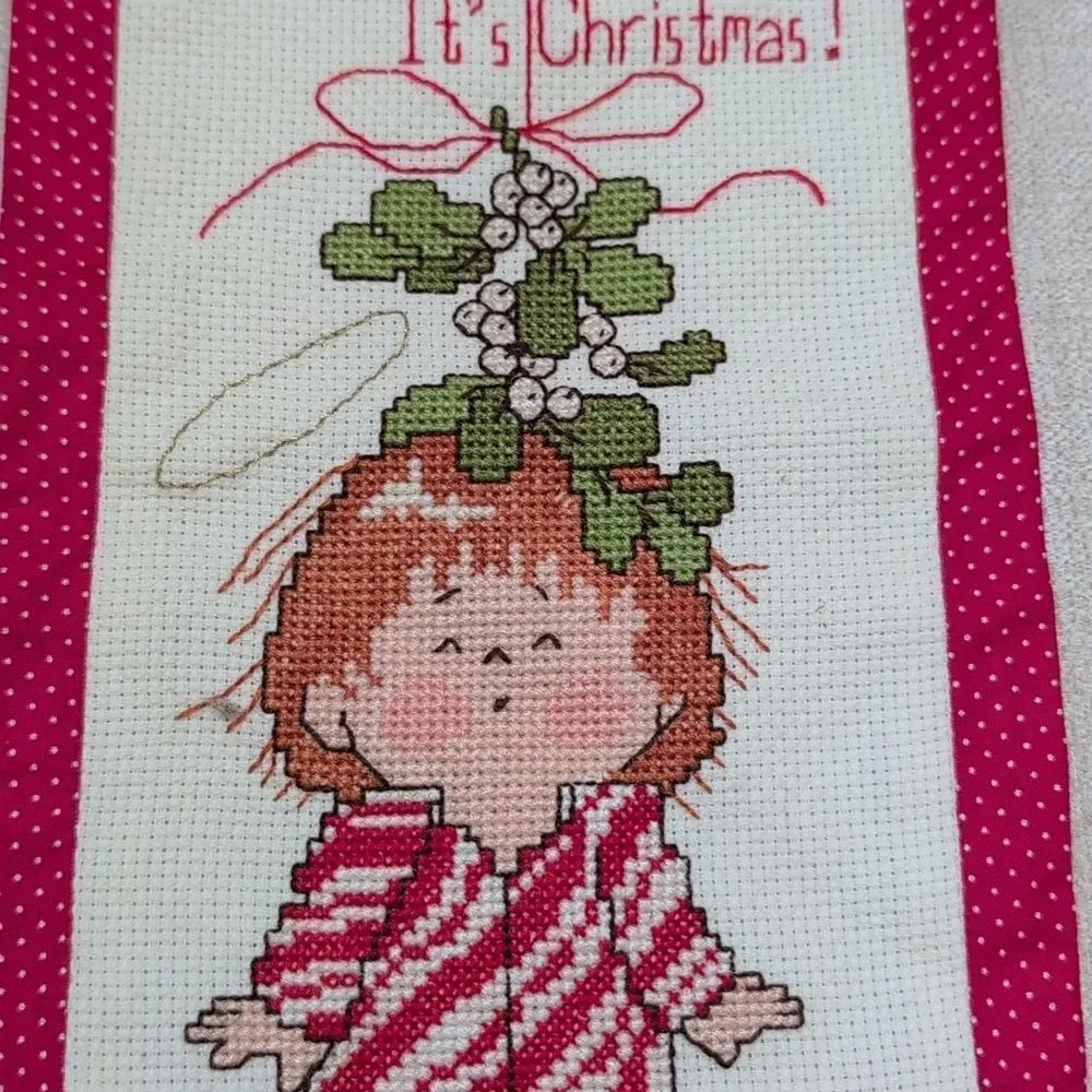 Pucker Up... It's Christmas! Handmade Cross-stitch Embroidery Wall Hanging